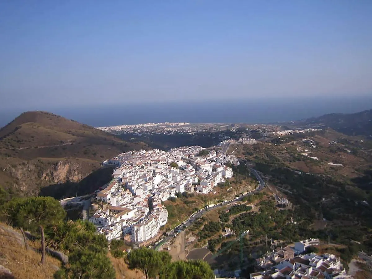 Beach And Mountains Frigiliana Holiday home